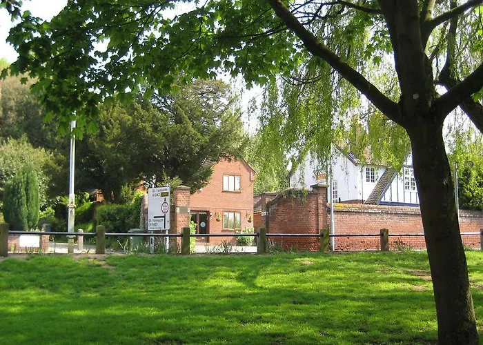 Yew Tree Guest House Bed & Breakfast