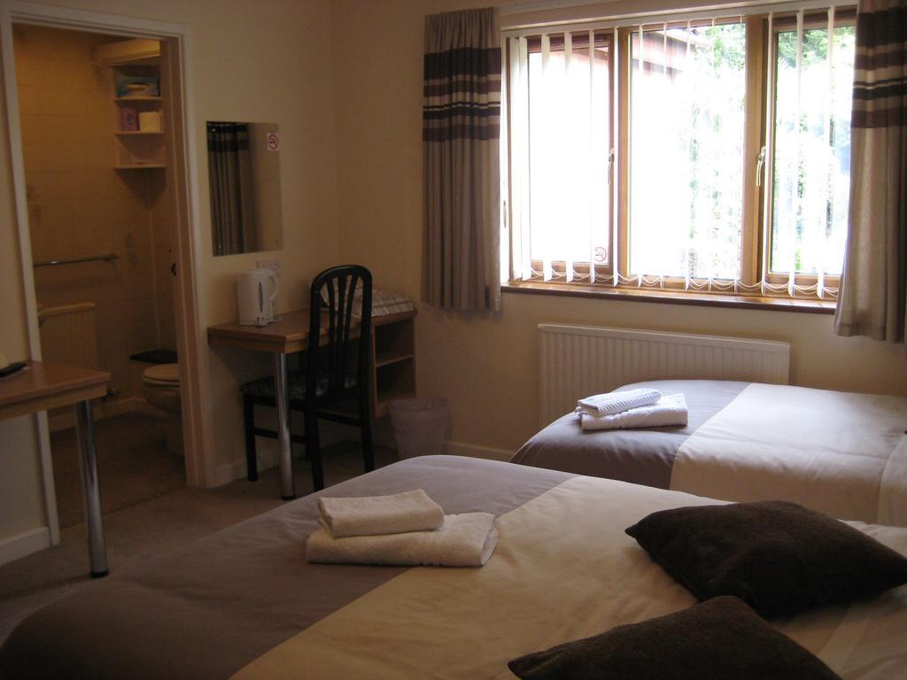 Yew Tree Bed & Breakfast * Norwich