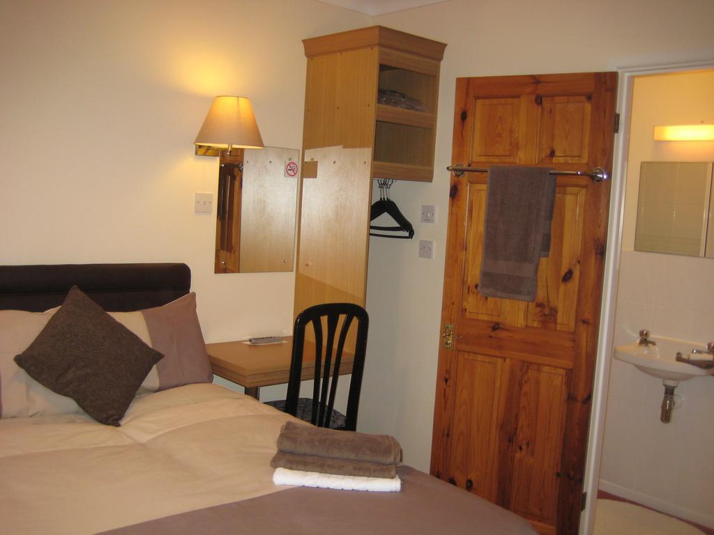 Yew Tree Bed & Breakfast * Norwich