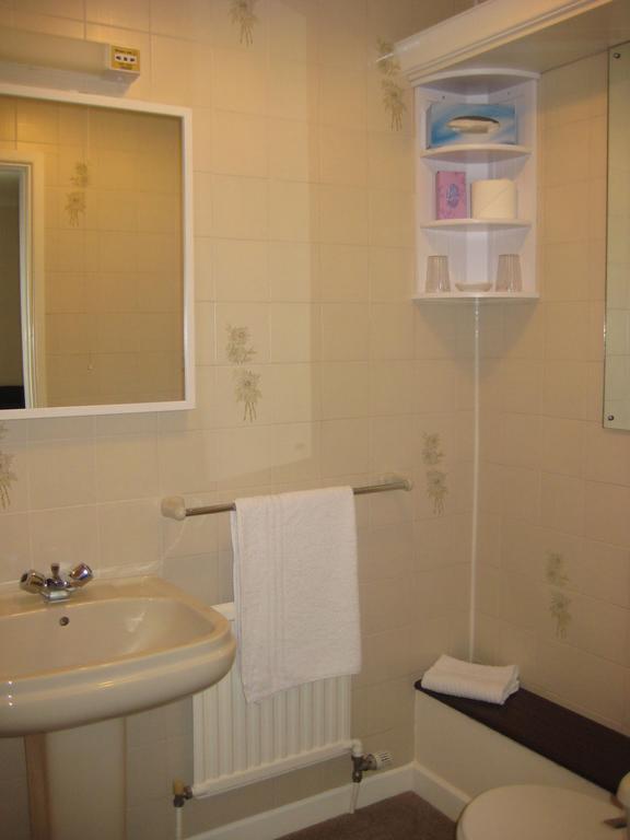 Yew Tree Bed & Breakfast * Norwich